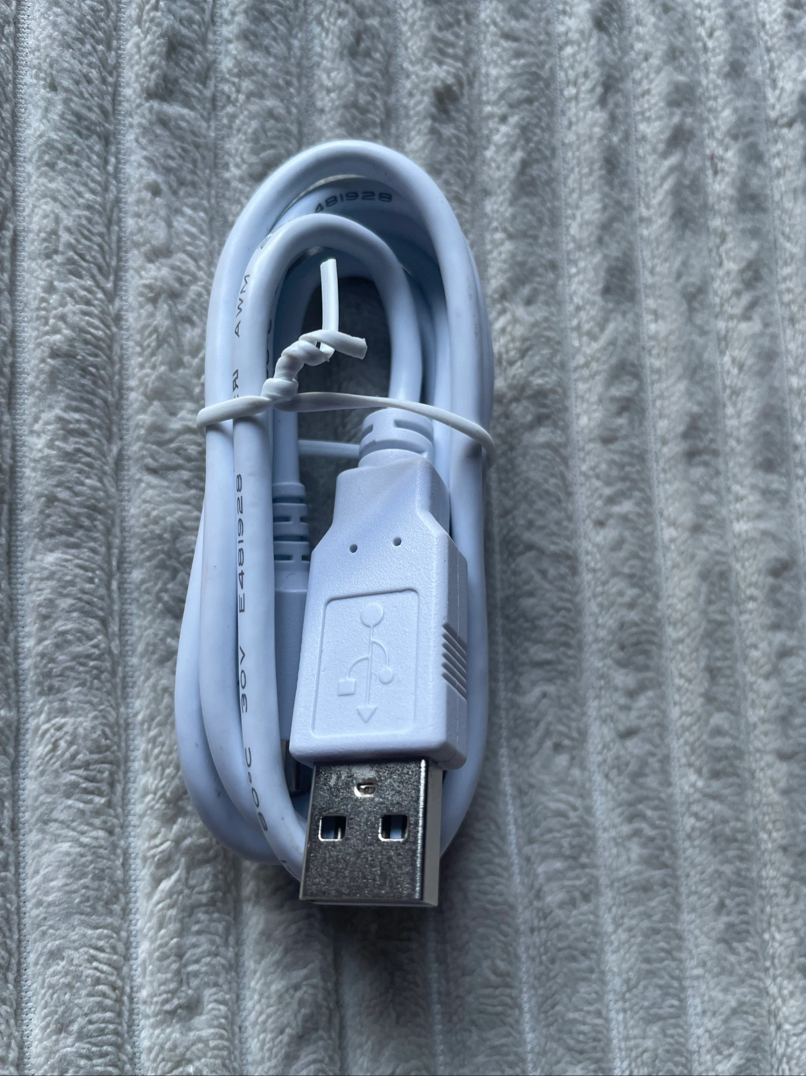 White Micro USB Cable – photo 2